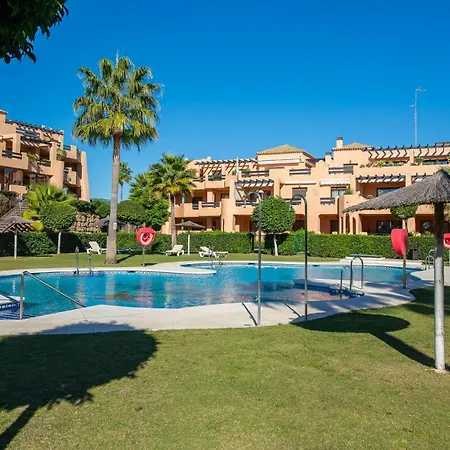 Face Avec Accès Au Padel Privé Belle Terrasse Et Grande Piscine Appartamento Casares