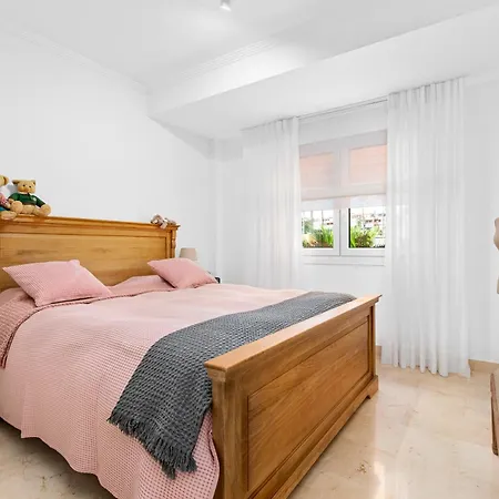 Appartamento Face Avec Accès Au Padel Privé Belle Terrasse Et Grande Piscine *