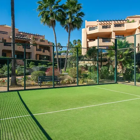 Face Avec Accès Au Padel Privé Belle Terrasse Et Grande Piscine Appartamento